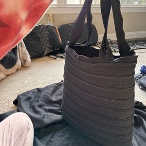 ZIP IT - black zipper tote - whimsical& practical zip it tote bag black